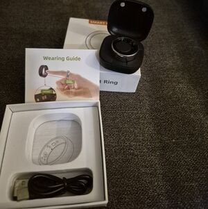 Black Smart Ring with Charging Case